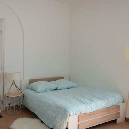 Joli Studio Plein Centre De Milly La Foret Εξωτερικό φωτογραφία