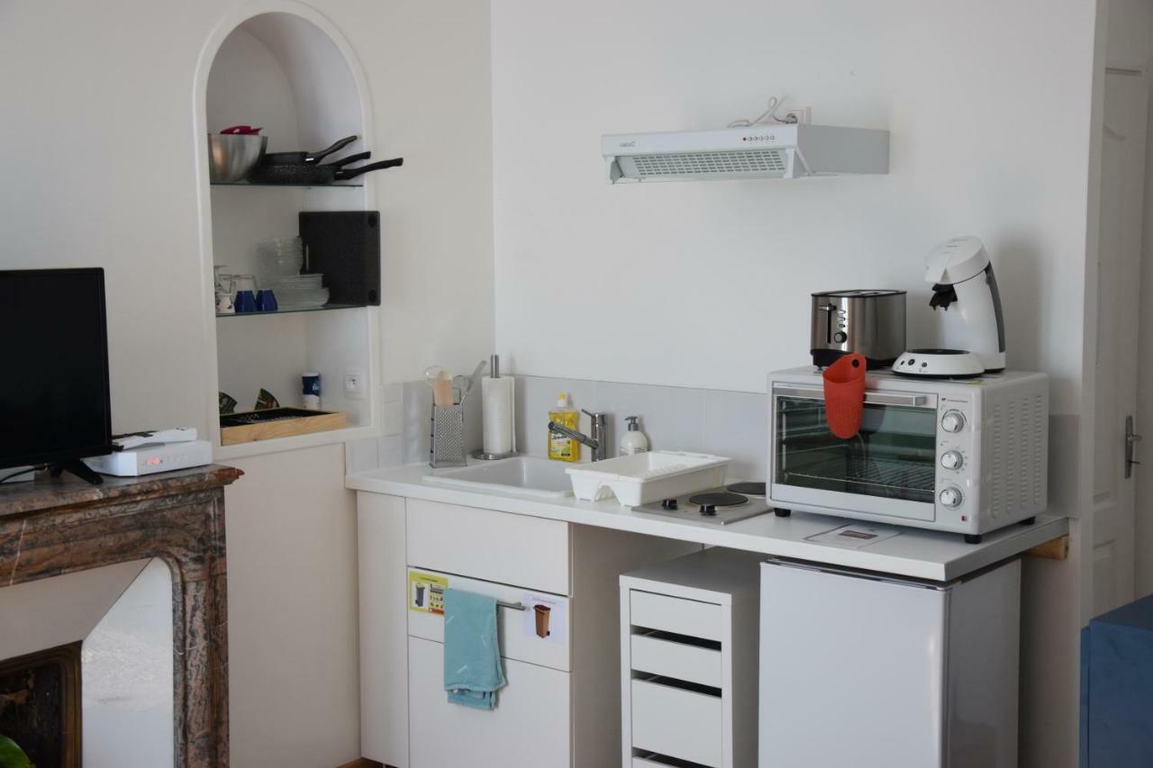 Joli Studio Plein Centre De Milly La Foret Εξωτερικό φωτογραφία